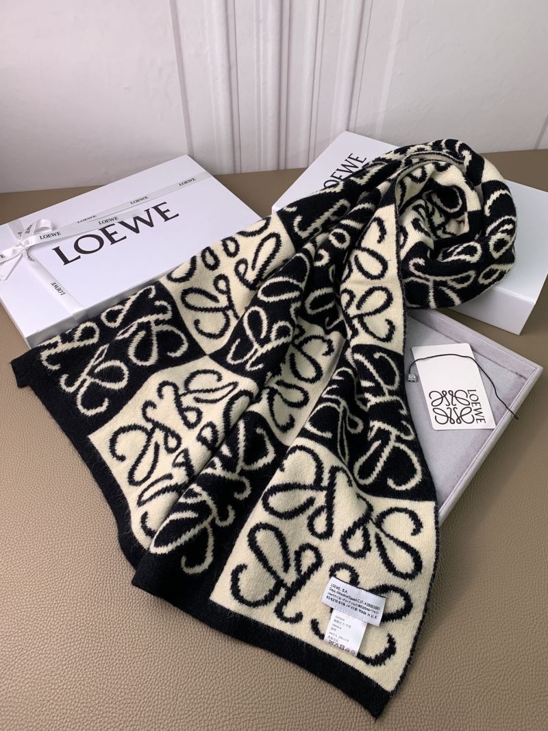 Loewe Scarf